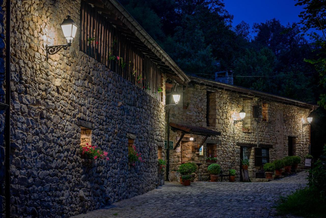 Hotel Rural La Tahona De Besnes Arenas De Cabrales Ngoại thất bức ảnh